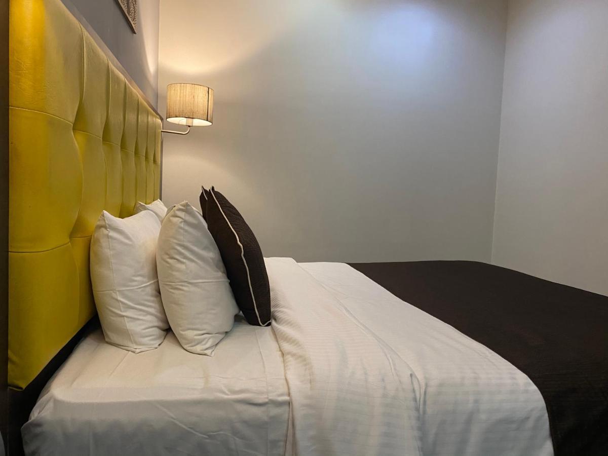 Hotel Mumbai House Airoli, Navi Mumbai Dış mekan fotoğraf